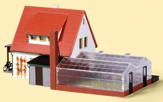 Дом с теплицами Auhagen HO/TT (12235)